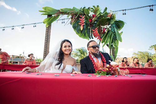The best location for weddings in Oahu is Mele Luau Grounds in Kapolei, Hawaii